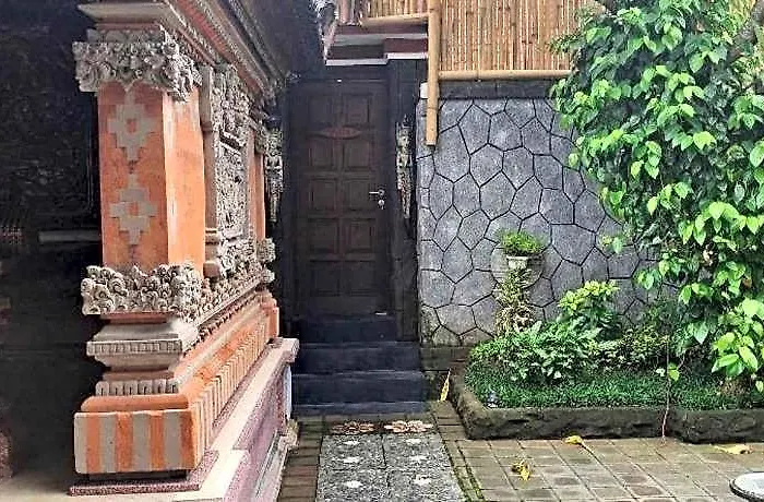Villa Jukung *