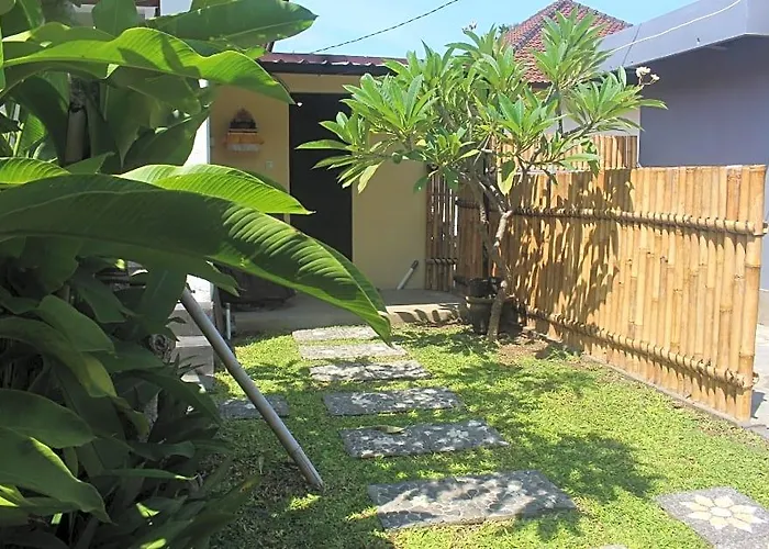Jukung Villa Kuta Lombok